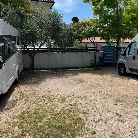 Camp Mali Baska مكان تخييم
